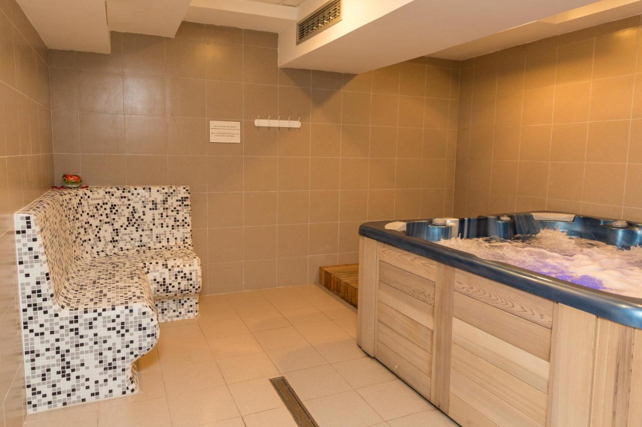 Hotel Ana Lux Spa بايرت المظهر الخارجي الصورة